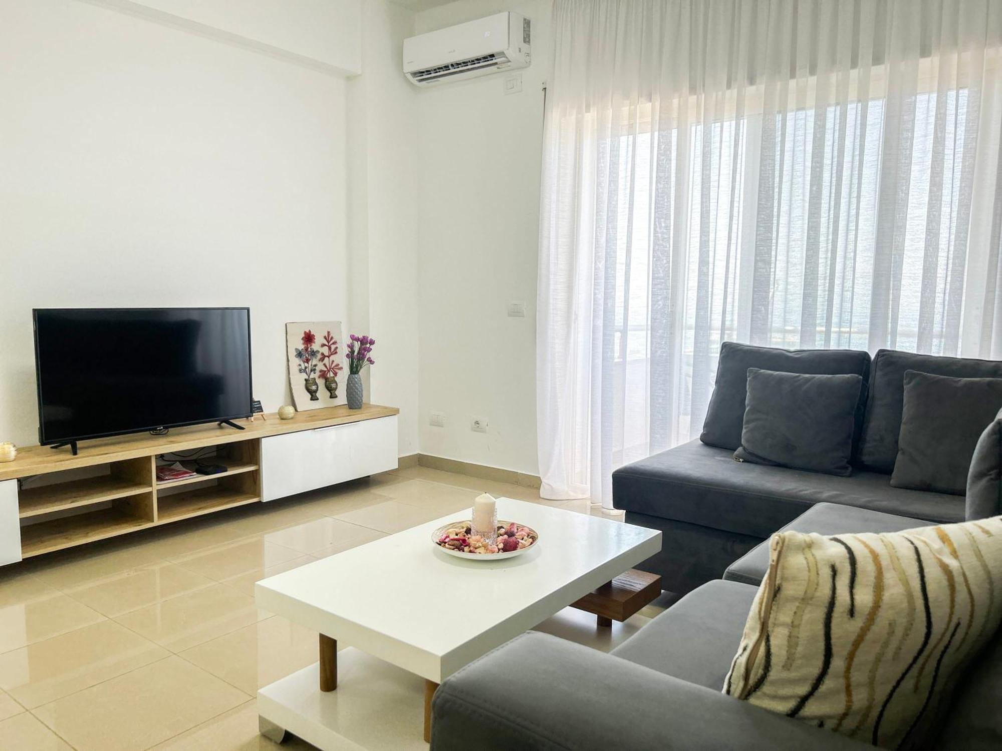 Costante 614 Durrës